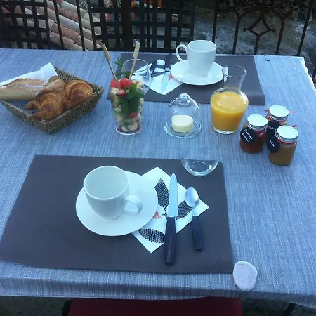 فندق مبيت وإفطار Chez Mina *