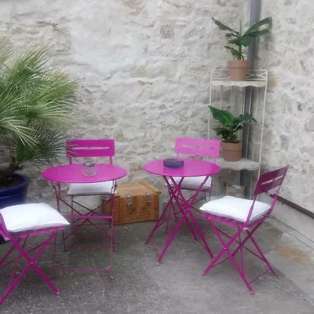 Chez Mina